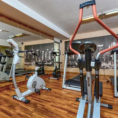 1 Bedroom Awesome In Apartman Ustroń